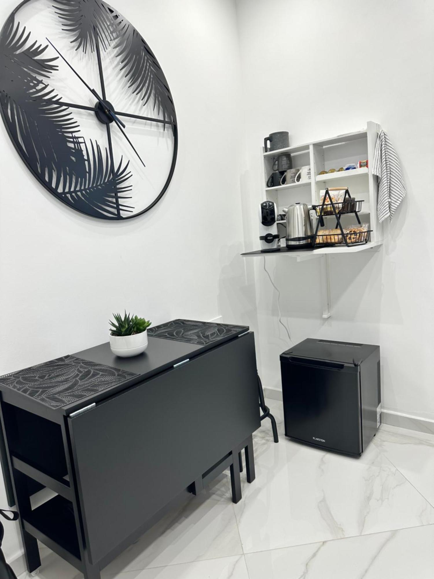 La Dimora Di Dominique Apartment Bari Ngoại thất bức ảnh